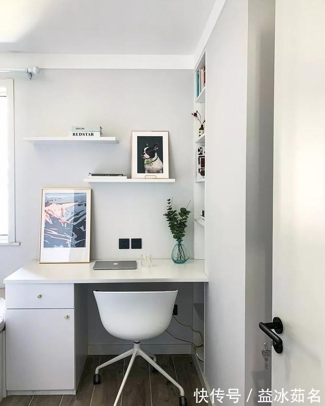 客餐厅|52平小户型,改造成了两居室,外加一个衣帽间,有格调!