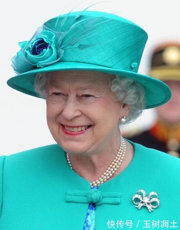 三明治|93岁的英国女王如此高寿，平日都吃了什么菜饭，看完菜单后明白了