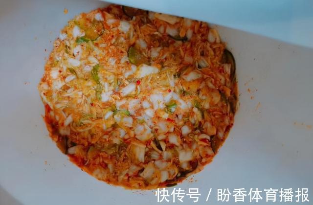 百菜不如白菜,立秋后,学着制作辣白菜,锁住营养美味翻倍
