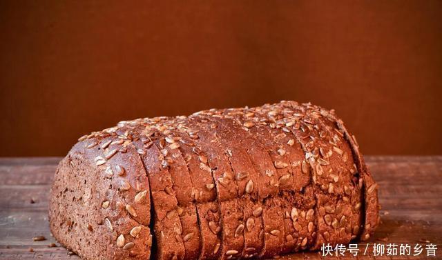 一无是处|做了3年糕点才知道这5种面包尽量别买!除了口感好,一无是处