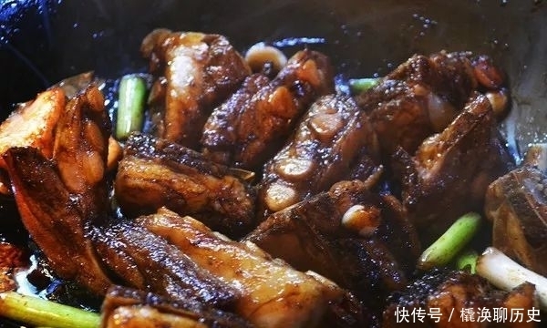  光是|这道菜，光是配着汤汁我就能多吃一碗饭！