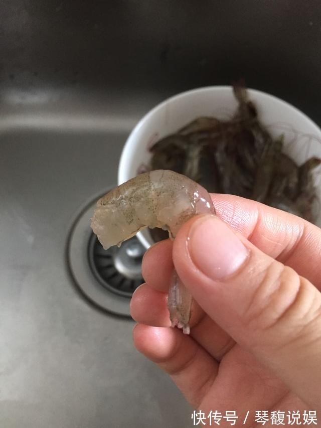 孩子|孩子不喜欢吃胡萝卜,这么做孩子准要吃,营养丰富还美味