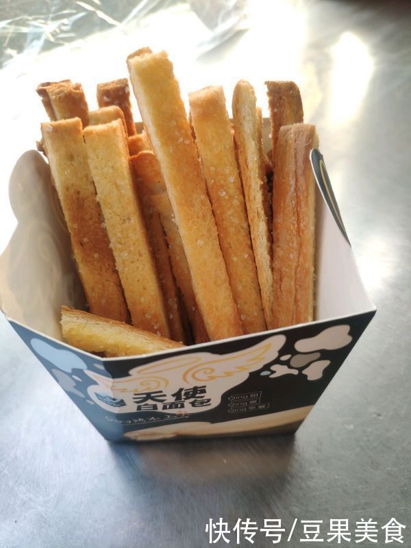 蜂蜜|开胃解腻#我为奥运出食力#黄金吐司条,一盘可不够