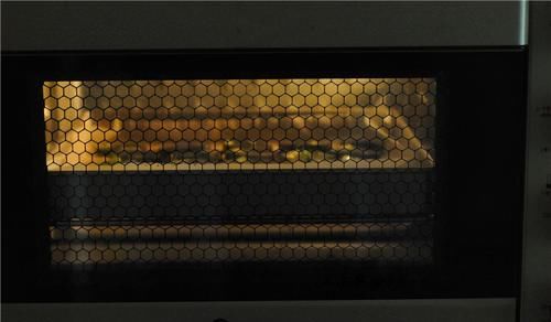 钙是牛奶的6倍！春天长个季，我常用它给娃做零食，比薯片还香！