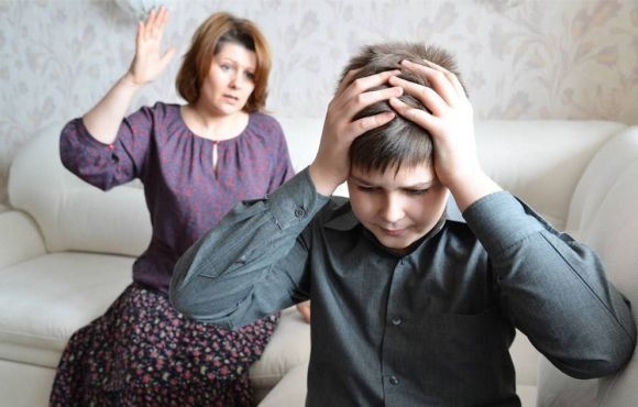 一块钱|“妈,我把钱弄丢了”,两种妈妈不同的回答,造就孩子不同的性格