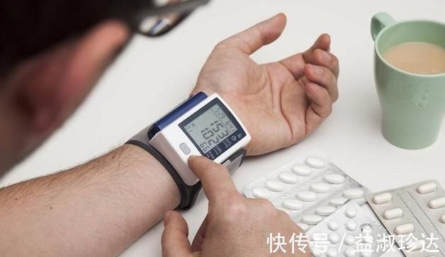 高血压|高血压的“克星”公布了，不是白醋，你若爱喝，血管会轻松很多