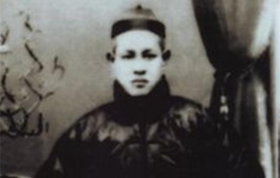 德国士兵|清末武林高手,慈禧太后屈尊都请不动他,被一枪撂倒结束辉煌一生