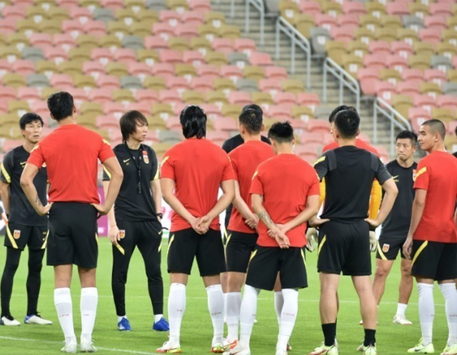 国际足联|尴尬,世界杯再扩军16支,亚洲名额再增加4个,国足还是完美错过