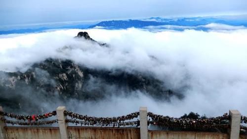 于洛阳栾川|伏牛山上不止有老君山，还有这几个景区也都是5A级