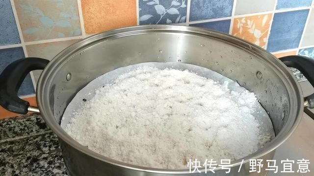 白心|摆摊小吃糯米果来了，软糯香甜，放三天都不会硬，制作简单