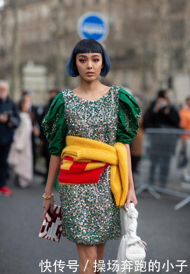 旧毛衣别急着扔,当成腰带慵懒又时髦,掌握4个技巧穿出潮流感