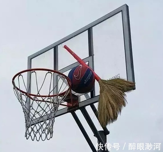 |盘点人们遇到的那些既倒霉又搞笑的时刻,看完不厚道地笑了