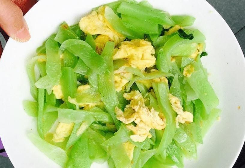 真正的“安神菜”就是它,每天炒一盘,失眠好了,一觉睡到天亮