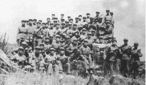 美军|志愿军生俘美军黑人连