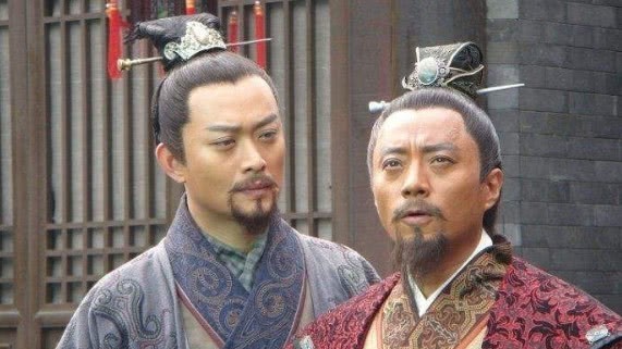 林冲|柴进为什么只安排人试探林冲武艺,却不试武松?武松看完脸都绿了