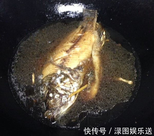 罗非鱼|广东人叫它“垃圾鱼”，再便宜也不吃，其实味道鲜美营养好