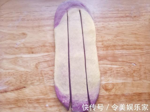 自制吐司总是干硬方法用错,难怪不柔软,诀窍分享给你,快试试