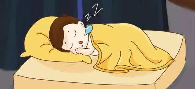 麻花式|3种睡姿影响孩子一生!宝妈及时帮忙纠正,孩子身体棒棒、智力高