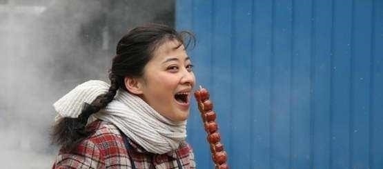 26年前朱時茂的春晚小品中,誰注意他旁邊的女孩,已火得一塌糊涂