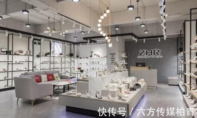 海波丽|99入手!有这么好看的「饼干鞋」,我鞋柜的匡威都得失宠