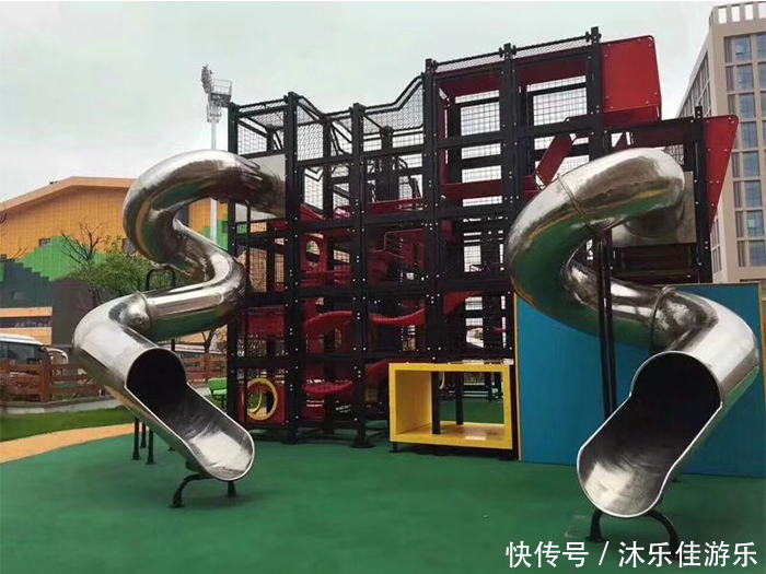 滑梯|户外不锈钢滑梯为什么那么受欢迎