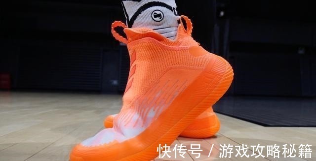 用力过猛 比哈登5更好穿的千元旗舰它见证了阿迪过度的良心!