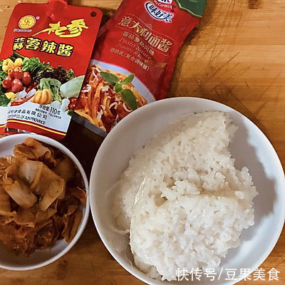 自从学会辣白菜炒饭，就没有不想吃饭的时候