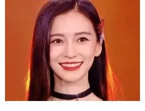 何炅撒贝宁同台?杨颖转型主持人?热巴变网红脸?王珞丹糊了?