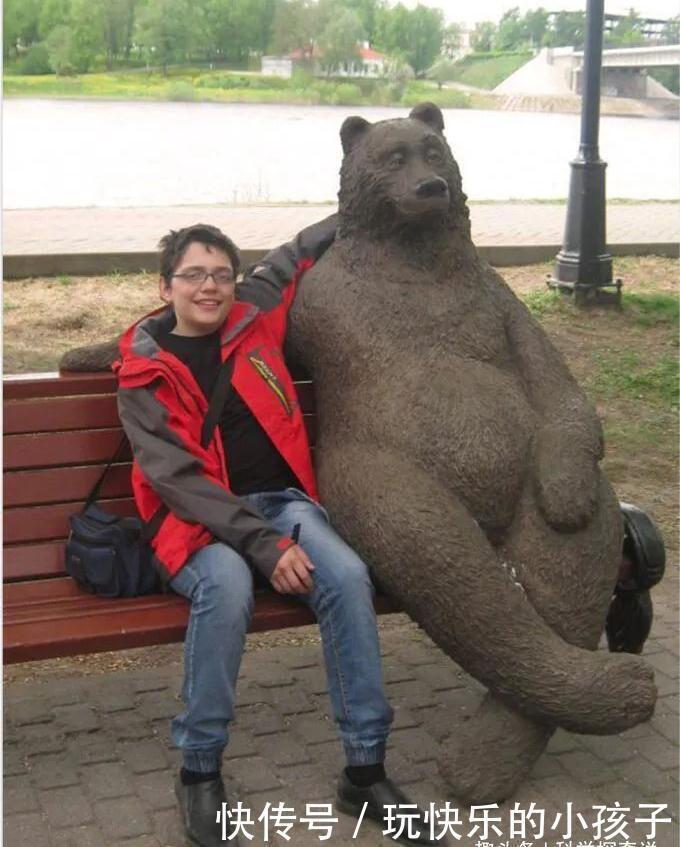 |一组P图高手修出来的搞笑照片,最后那张简直毫无PS痕迹