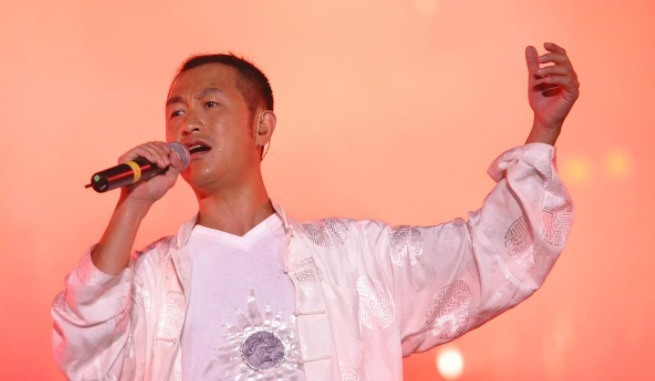 还记得音乐才子高枫吗?一首《大中国》爆红,成就远不止那一首歌