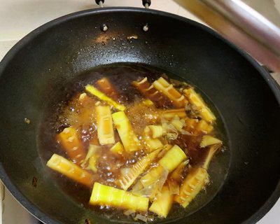 一个人能吃两盘的油焖笋