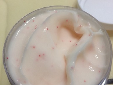 又一“地摊货”被娱乐圈带火了,国内跌到2元却卖不动,网友不可思议!