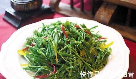 常吃|女性不想老太快,学会常吃以下食物,水嫩肌肤,更显年轻