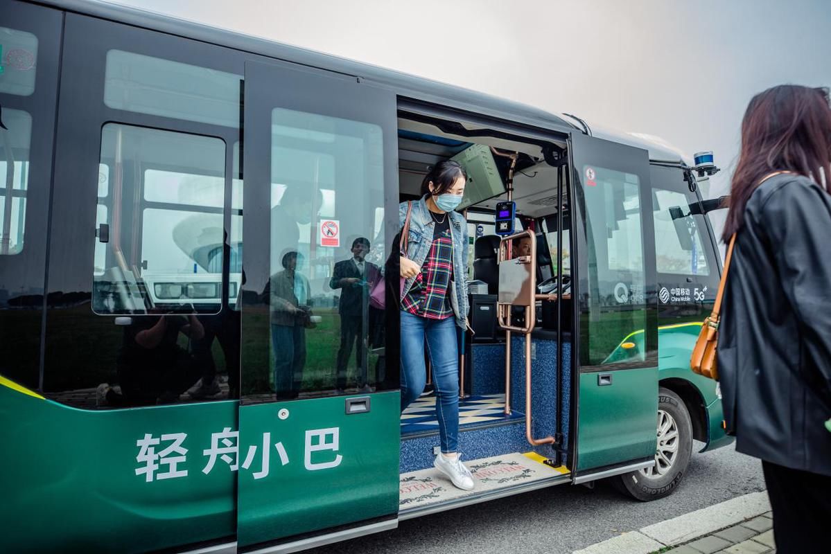 苏州相城区：智能车联网应用成独特风景线