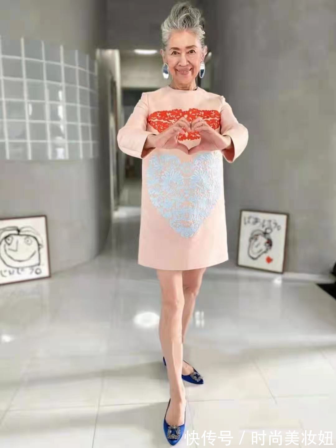 搭配|这是我见过"最会穿"的奶奶,靠穿搭年轻20岁,50+女人该学一学