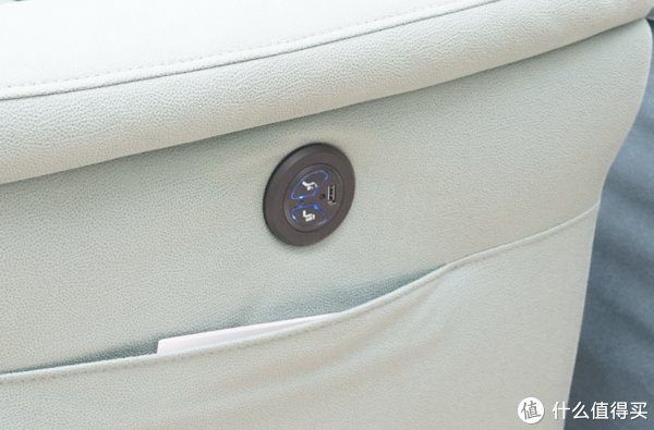 老友记|乐至宝电动款A607!这才叫躺平生活,功能沙发还得LAZBOY