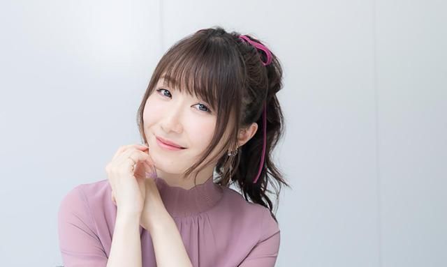美美|万圣节美美登场,兔兔小剑砸在大哥哥的头上