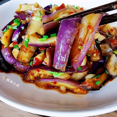 炒茄子不油腻不变色