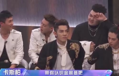 郑爽问邓伦是金晨理想型吗?而我却在意杨幂的话,一听就是高情商