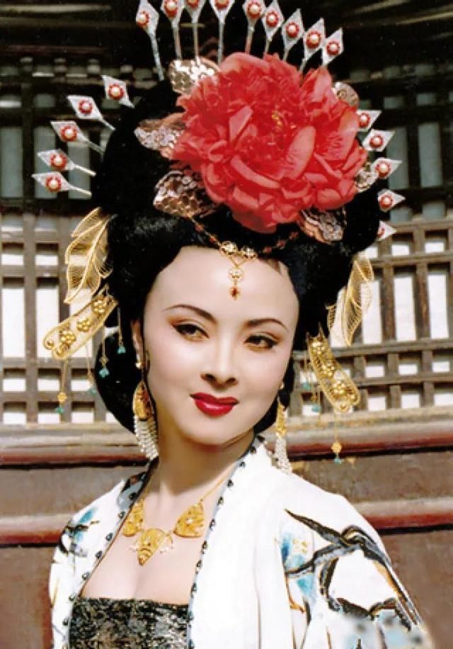 中国古代四大美女之羞花，杨贵妃到底有多美?