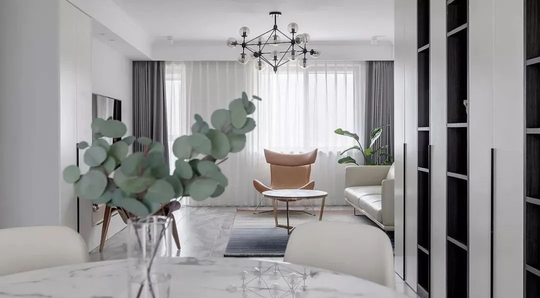 玄关柜|房子再小也要把这7个地方装上柜子!比多买一间房都值!