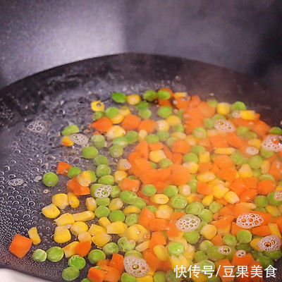 香辣脆笋|年夜饭节节高升之香辣脆笋一出锅，方圆十里都飘香