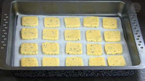 自制无糖咸味小饼干,天然无添加,又香又酥,老人孩子都适合吃