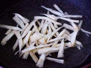 此菜是秋天的“养肺第一菜”,坚持吃一周,让你肺变得很健康