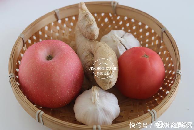 蒜蓉辣酱怎么做?老妈用了30年的传统做法,一看就会,零失败