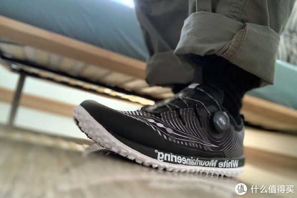 Sneaker 篇一百零六：White Mountaineering X Saucony 两双开箱