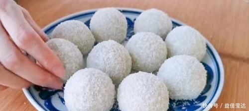 汤圆不要水煮了,教你新吃法,比水煮简单,比油炸香,上桌抢着