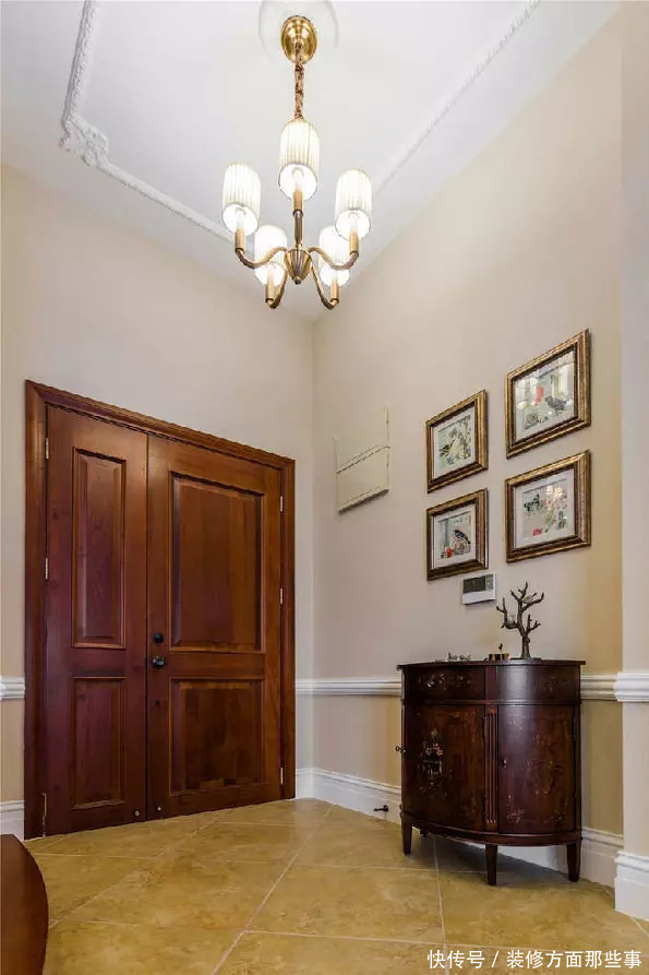 端景|200平美式别墅无主灯,但是凹吊顶上的射灯如星罗棋布的夜空