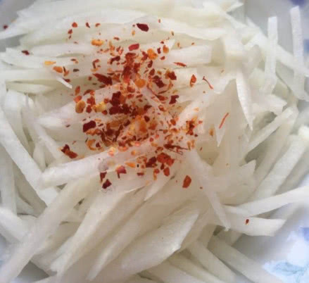 蘿卜丸子|夏季想“瘦身”吃此菜，隔夜排宿便，刮油減肚子，口臭色斑消的快