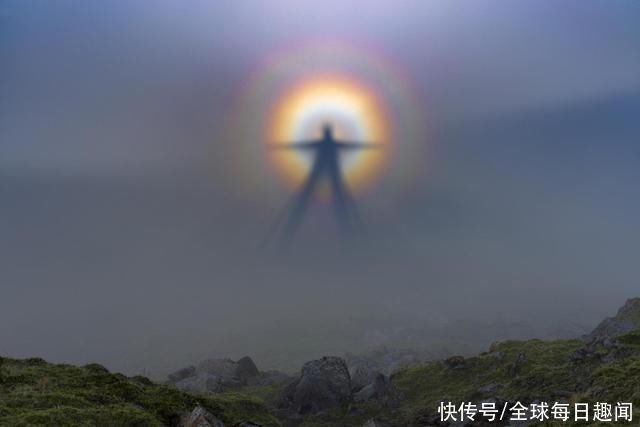 童年阴影 黑暗守望者:让加州徒步旅行者害怕300年的人形幽灵